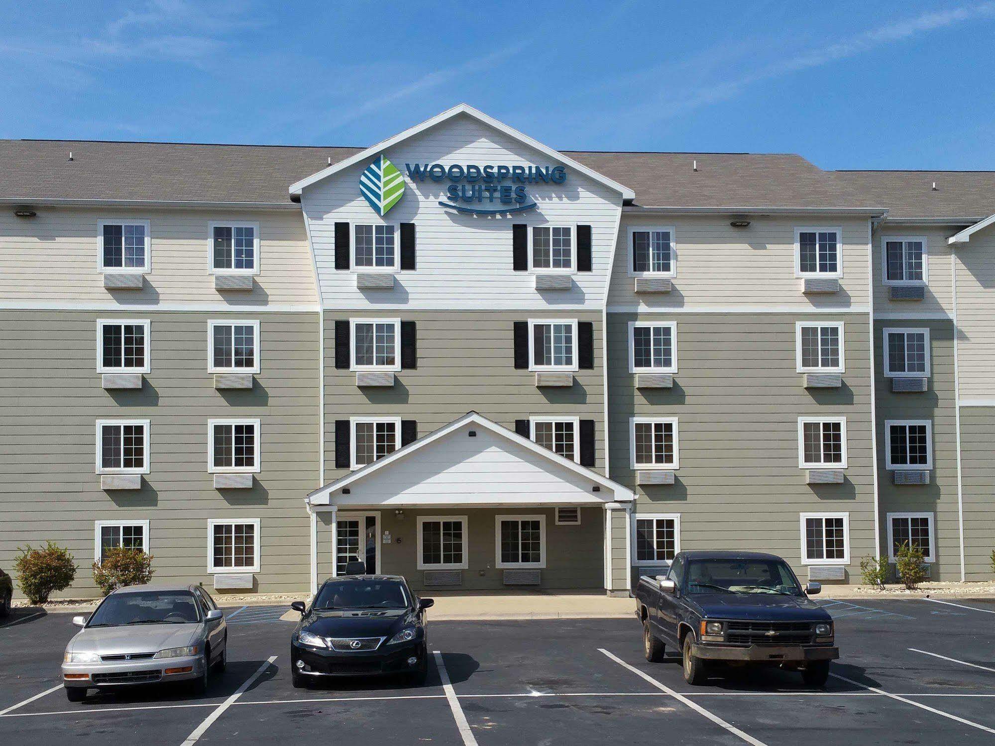 Woodspring Suites Louisville Southeast Forest Hills Exteriér fotografie