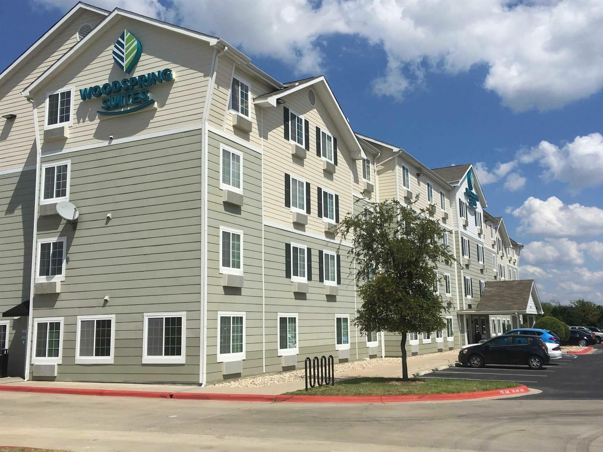 Woodspring Suites Louisville Southeast Forest Hills Exteriér fotografie